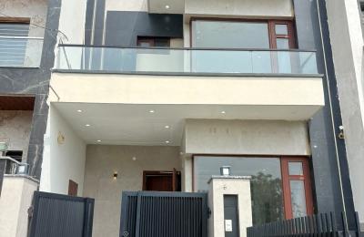 105 GAJ,  3BHK, WEST FACING, SECTOR 123, KHARAR, MOHALI, GMADA SIDE, DUPLEX, DOUBLE STORY